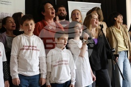 Интеграционен, културен и образователен център за деца бежанци и мигранти „Отворени обятия“ - проект за изграждане