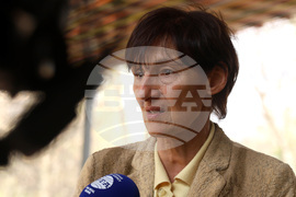 Интеграционен, културен и образователен център за деца бежанци и мигранти „Отворени обятия“ - проект за изграждане