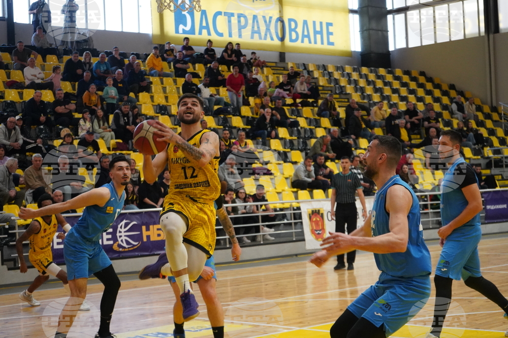 Миньор 2015 се справи при домакинството си на Левски в Националната баскетболна лига