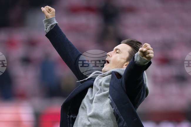 Кристофър Олсон празнува завръщането си във футбола след тежко заболяване