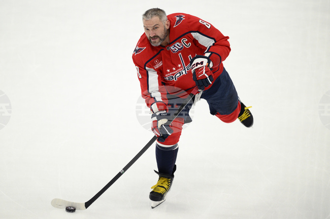 Овечкин се доближи на пет гола от подобряването на рекорда на Грецки в НХЛ