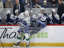 Canucks Jets Hockey