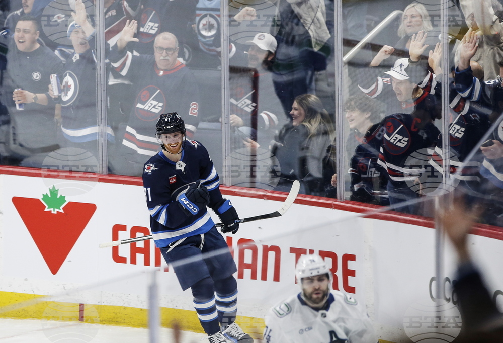 Canucks Jets Hockey