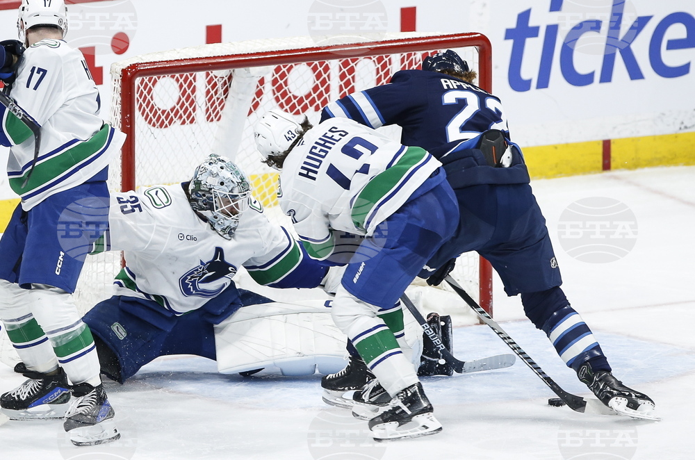 Canucks Jets Hockey