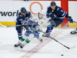 Canucks Jets Hockey