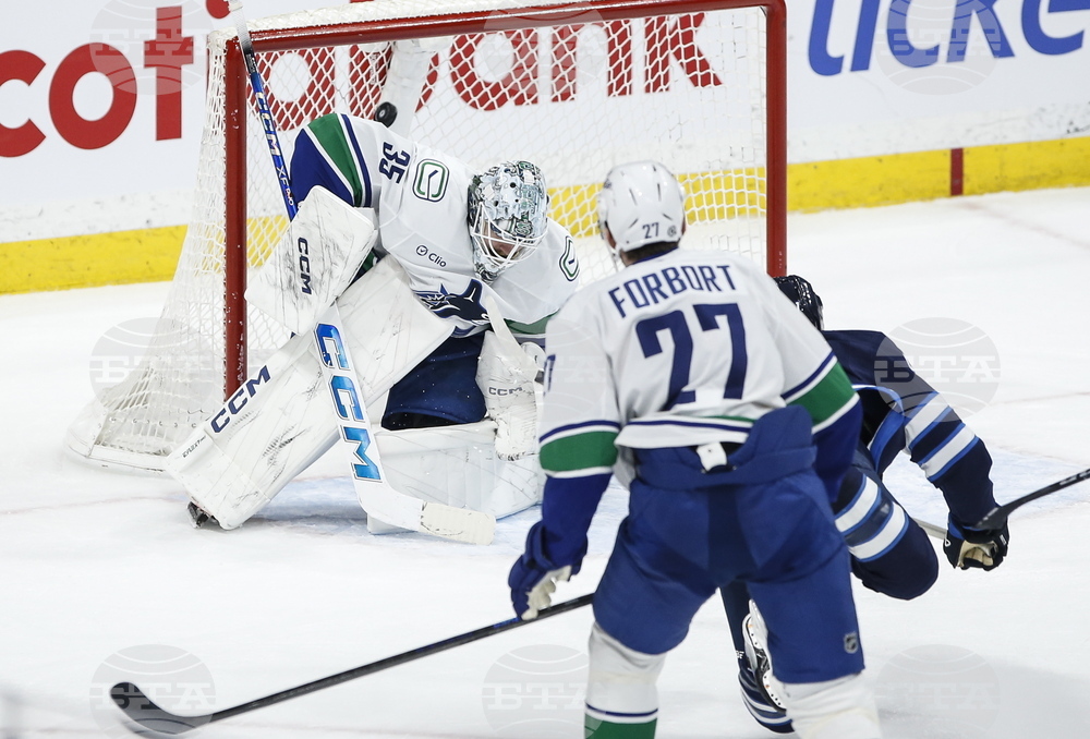 Canucks Jets Hockey