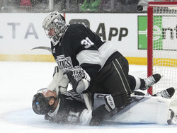 Sharks Kings Hockey