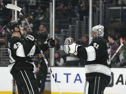 Sharks Kings Hockey