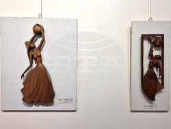 Шумен - Гюрсел Ешреф - дървопластика - изложба