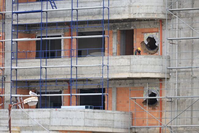 Строителна забрана в община Царево влиза поетапно в сила от 15 май и ще действа до 1 октомври 