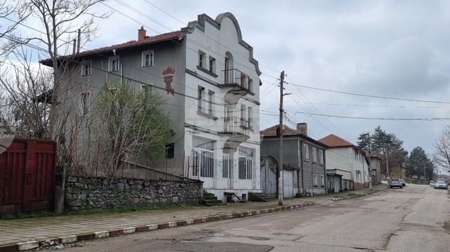 По-студеното време през коледните и новогодишни празници повиши потреблението на електроенергия в България, по данни на ЕСО 