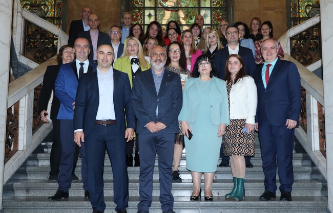 Министър Теменужка Петкова поздрави вътрешните одитори в България по случай професионалния им празник, който се отбелязва за първи път