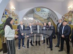 По време на тържественото предаване на модерното футболно мини игрище