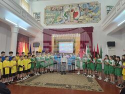 По време на тържественото предаване на модерното футболно мини игрище