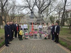 По време на тържественото предаване на модерното футболно мини игрище