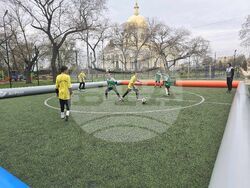 По време на тържественото предаване на модерното футболно мини игрище
