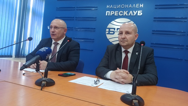 Пресконференция на ПП „Възраждане“ на тема „Акценти от изминалото заседание на Общинския съвет в Шумен“