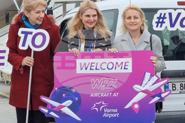 Варна - летище - първи полет от Абу Даби