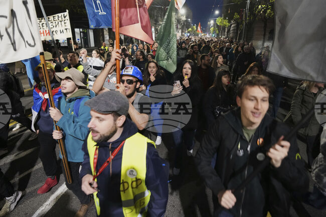 Протестиращите студенти в Сърбия издигнаха шесто искане