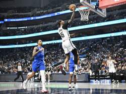 Nets Mavericks Basketball