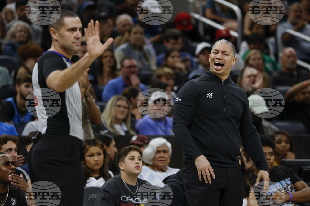 Clippers Magic Basketball