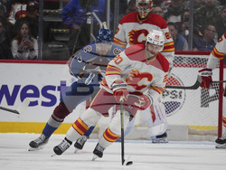 Flames Avalanche Hockey