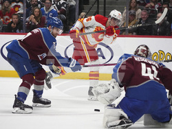 Flames Avalanche Hockey