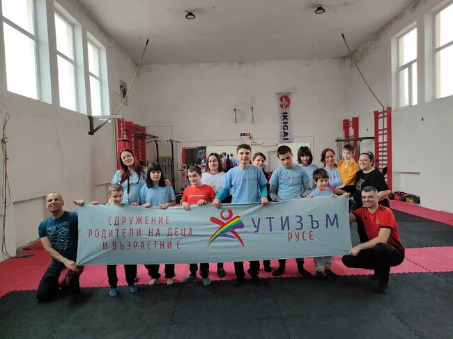 Сдружение "Родители на деца и възрастни с аутизъм – Русе": На 2 април отбелязваме Световния ден на информираността за аутизма