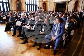 Софийски университет „Св. Климент Охридски“ - проект SUMMIT - отчитане