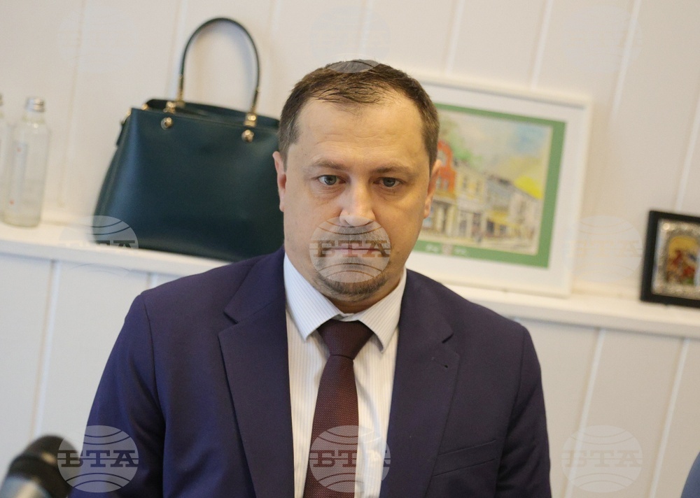 Със своите над 15 000 студенти университетът "Овидиус" в Констанца е най-голямото висше училище в ЕС на Черно море, каза проф. Игор Съродоев