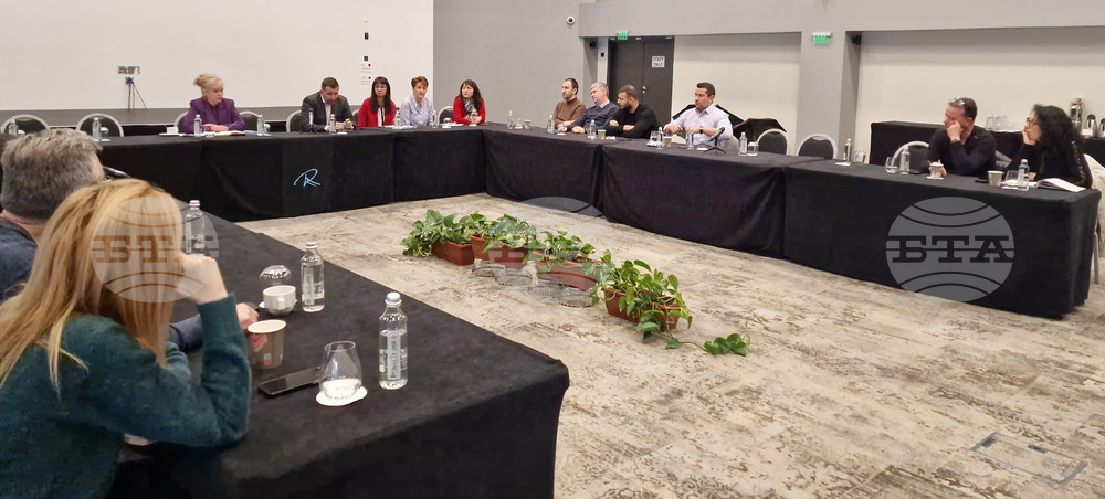 К.к "Боровец" - Община Самоков - хотелиери - среща