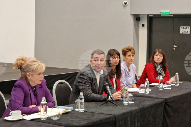 К.к "Боровец" - Община Самоков - хотелиери - среща