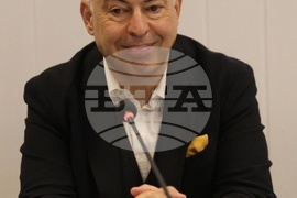 Румъния - Букурещ - „Европа на Балканите: Заедно чрез знание” - трансгранична конференция