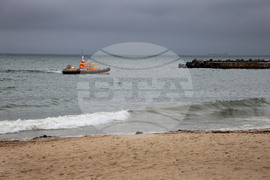 Варна - Нефтен разлив - почистване