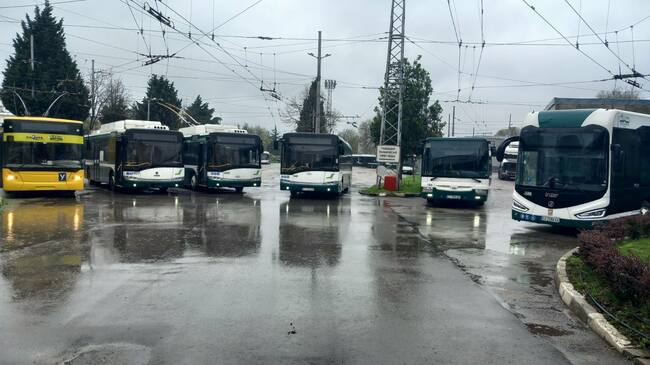 С респектиращите 1000 курса на ден и 330 души екип общинският превозвач на Стара Загора навърши 72 г.