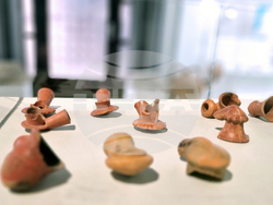 Бургас - Археологически музей - керамични лули