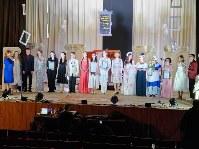 Театрално студио „Онгъл“ в Украйна отбеляза седем години от основаването си със спектакъл