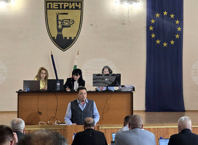 Организира се футболна среща между общинските съвети на Петрич и Сандански с благотворителна цел