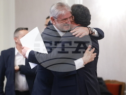 Народно събрание - Временна комисия за установяване на съществуващите проблеми с разпространението на диазотен оксид