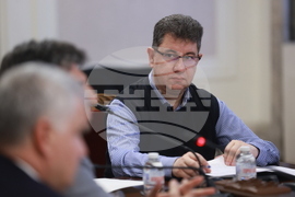 Народно събрание - Временна комисия за установяване на съществуващите проблеми с разпространението на диазотен оксид