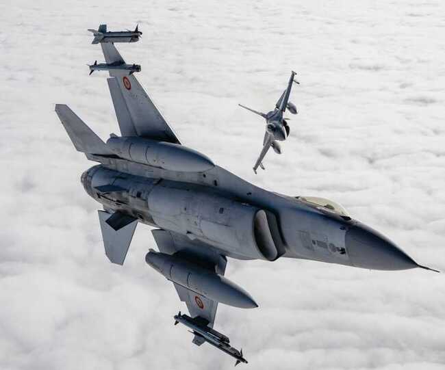 Аджерпрес: Румънските военновъздушни сили започват нова мисия на засилено патрулиране в балтийското въздушно пространство