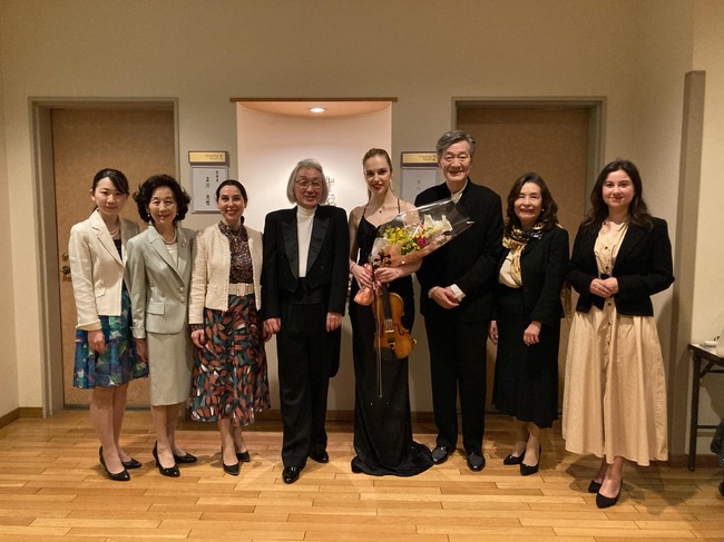Цигуларката Зорница Иларионова взе участие в ежегодния благотворителен концерт на Японската асоциация за културен и музикален обмен