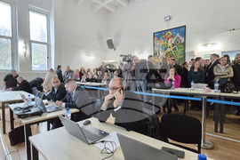 Петрич - Протест на родители срещу въвеждането на нова система за прием на първокласници