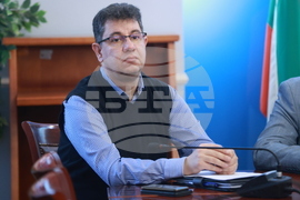 Министерство на здравеопазването - депониране на болнични отпадъци - брифинг