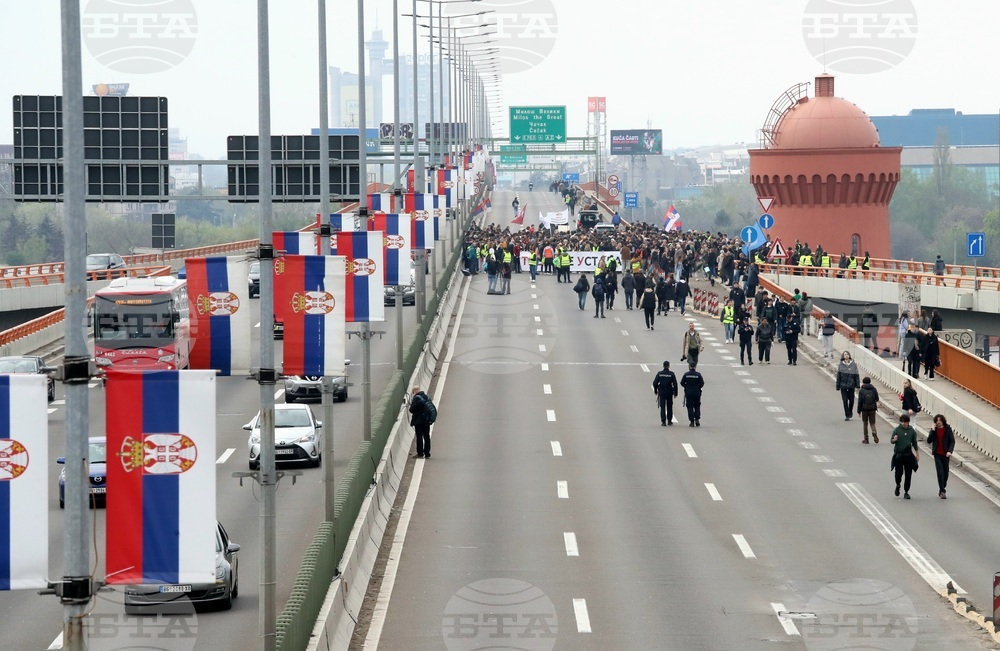 Пет месеца след трагедията в Нови Сад протестите в цяла Сърбия не спират и редуват тишина с вдигане на шум 