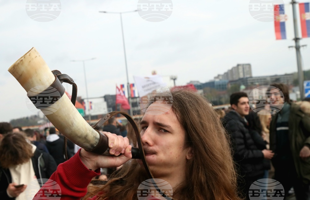 Сърбия - магистрала - ученици - блокада