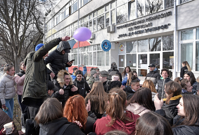 Варна - Професионална гимназия по туризъм - протест