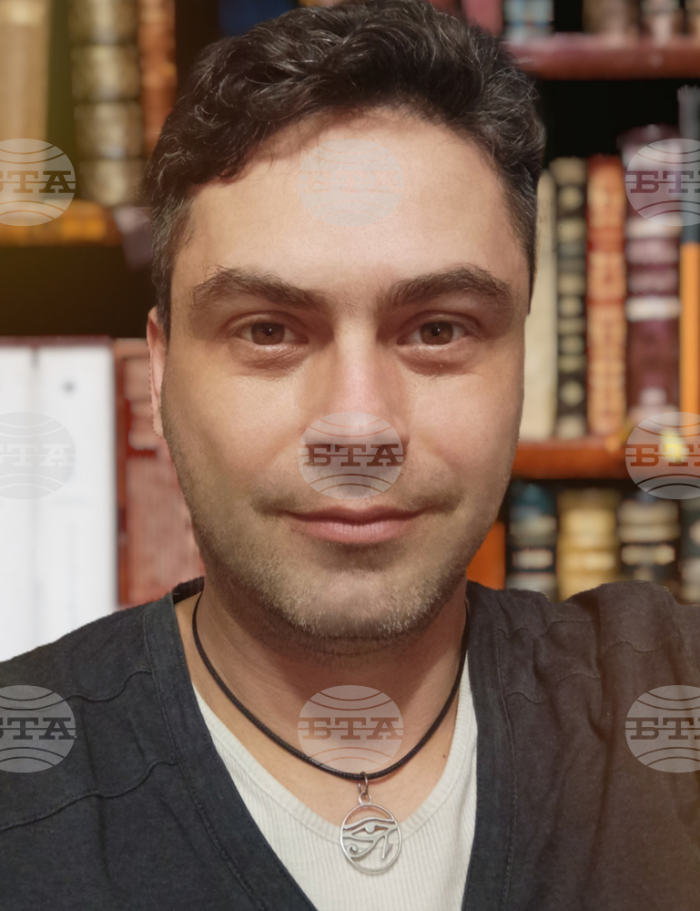 Четенето лекува, това каза в интервю за БТА доц. д-р Дончо Донев, съавтор на първия български наръчник по библиотерапия