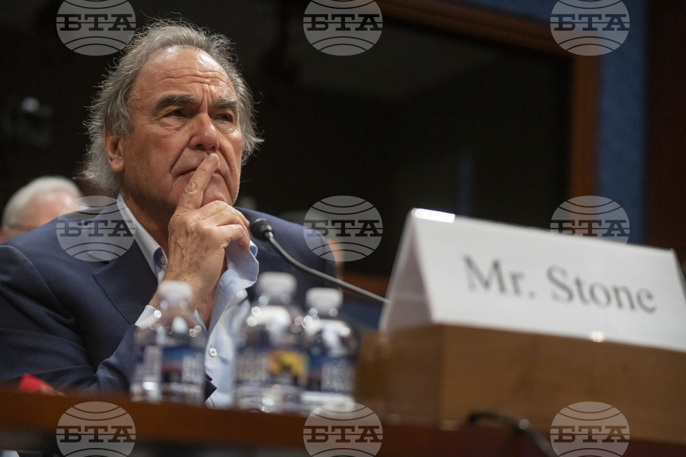 Режисьорът Оливър Стоун отправи призив за повторно разследване на убийството на президента Джон Кенеди