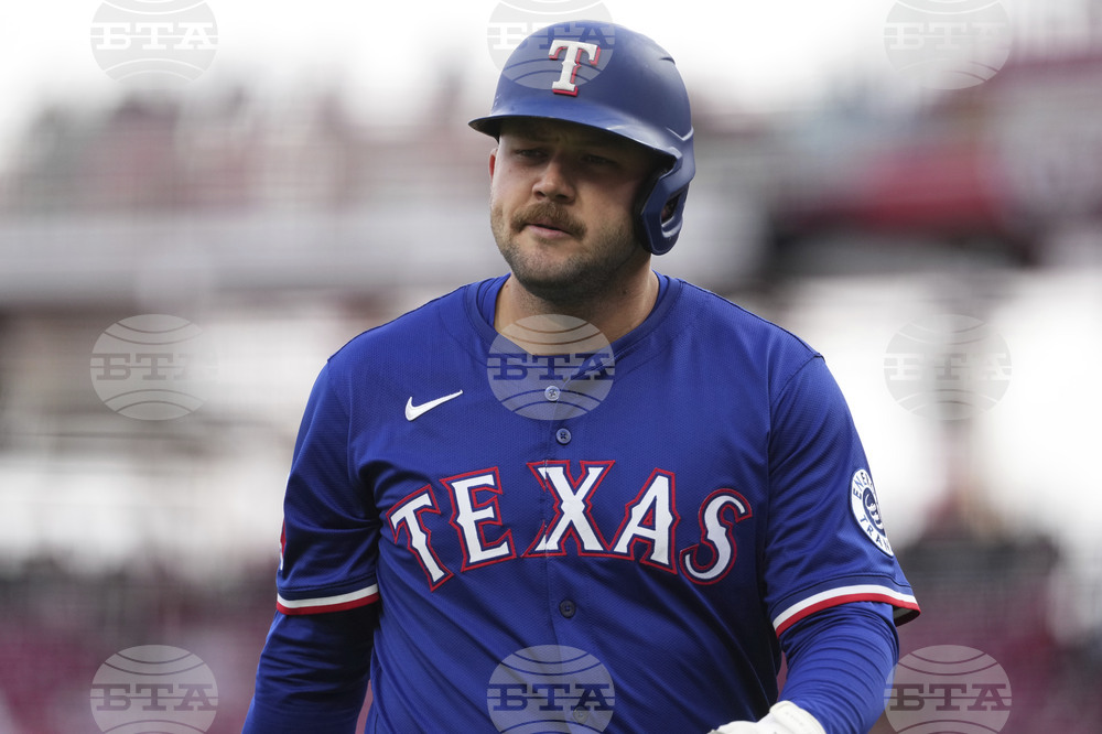 Rangers Reds Baseball